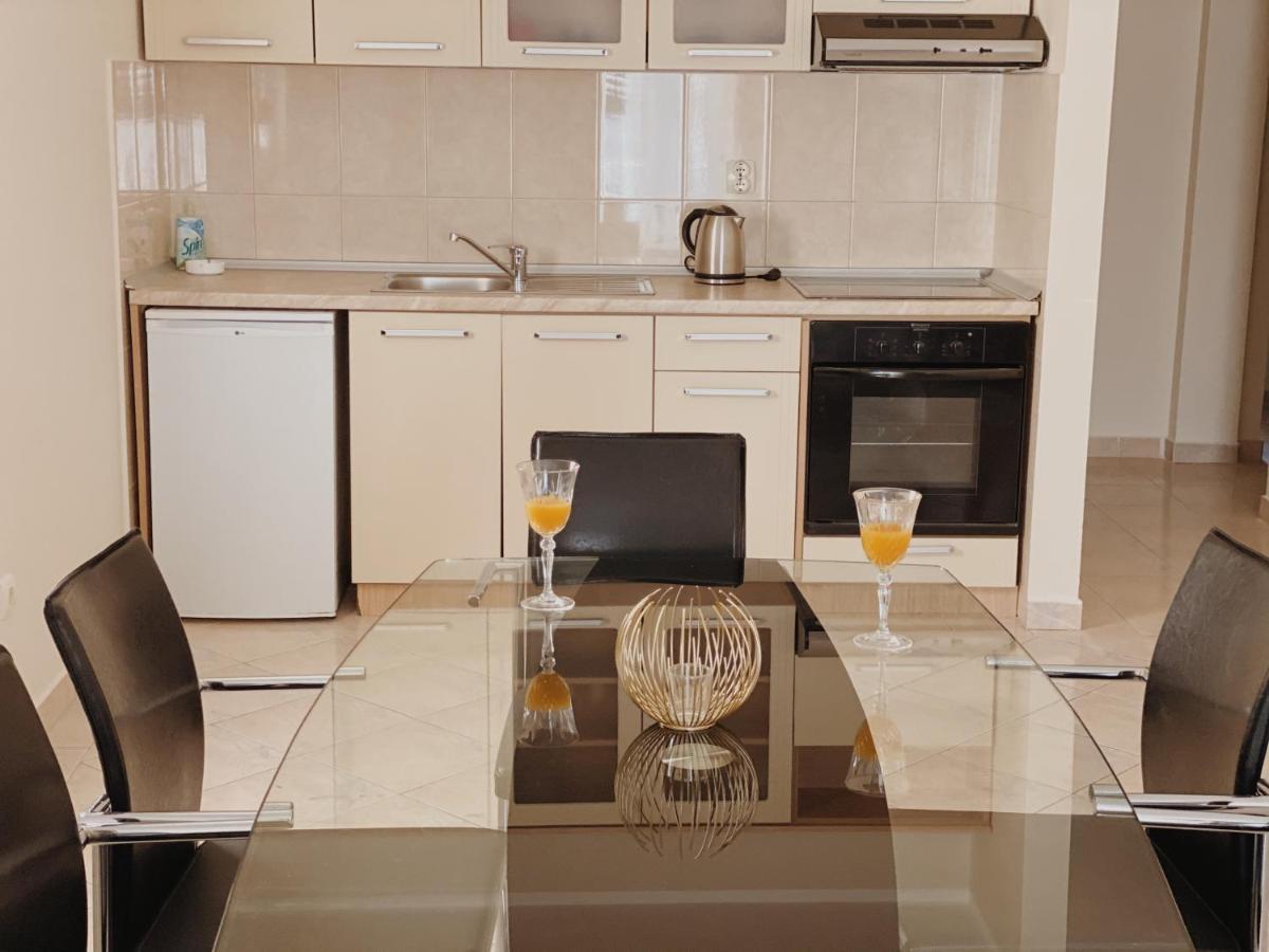 Sun Village Aparthotel Herceg Novi Eksteriør billede