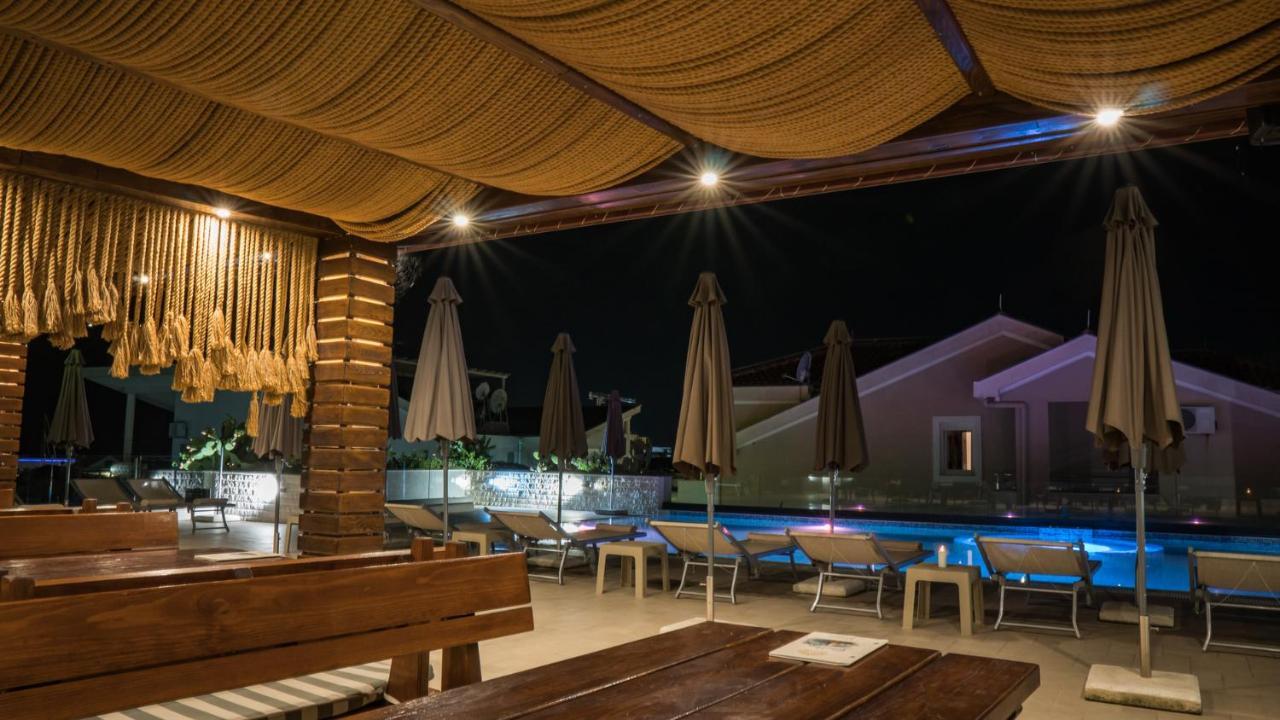 Sun Village Aparthotel Herceg Novi Eksteriør billede