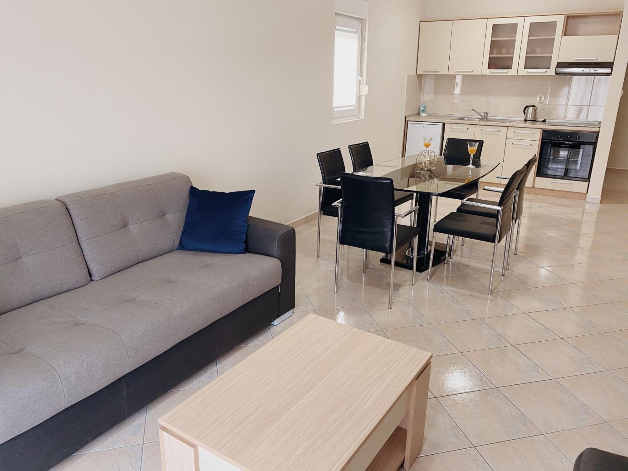Sun Village Aparthotel Herceg Novi Værelse billede